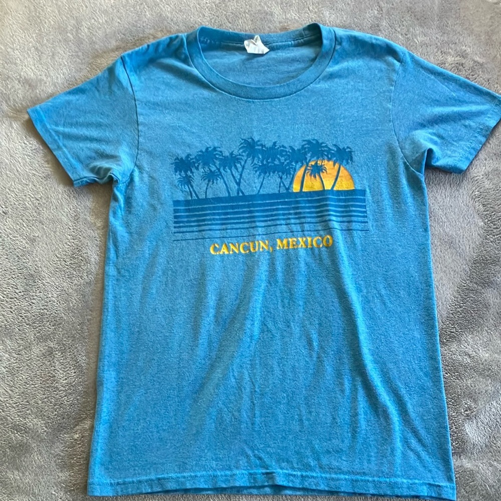 Vintage Cancun Mexico T-Shirt